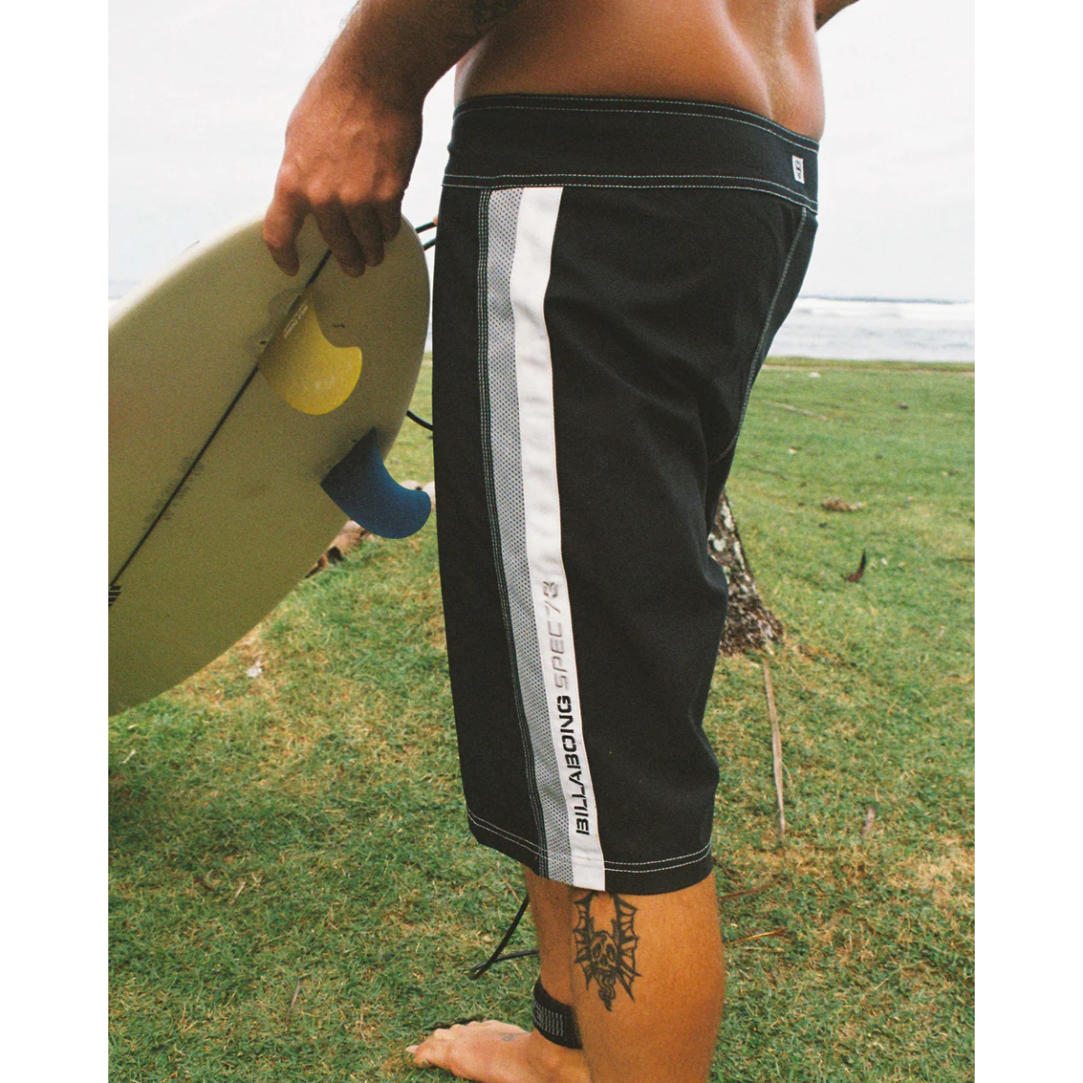 Billabong Men's Spec 73 Pro Boardshort 22" - Black