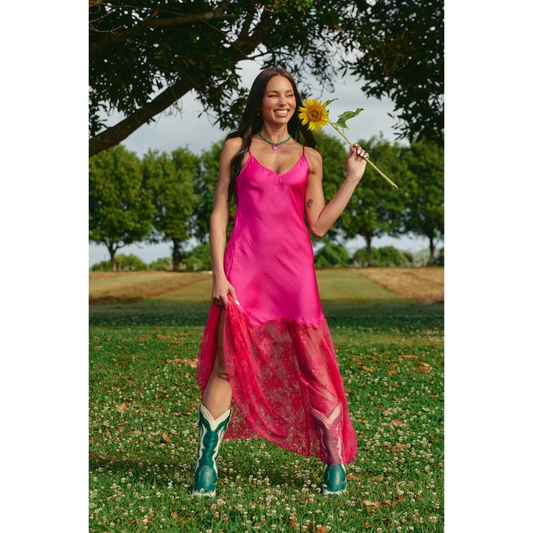 Sabbi The Lace Maxi Dress - Pink