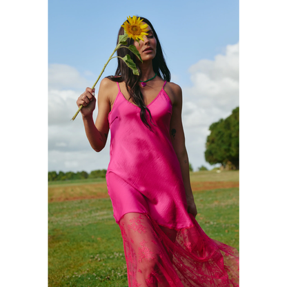 Sabbi The Lace Maxi Dress - Pink