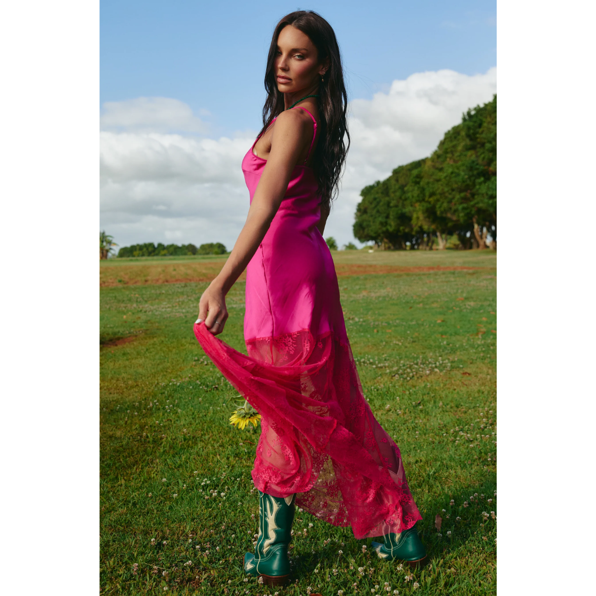 Sabbi The Lace Maxi Dress - Pink