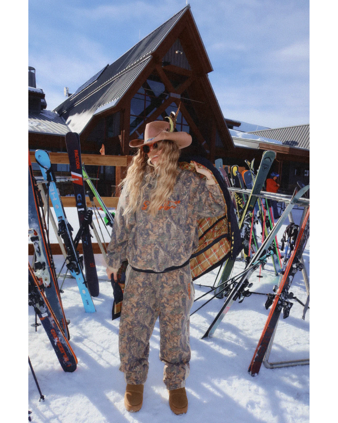 Sabbi Name Yourself Barrel Leg Trackpants - Tree Camo