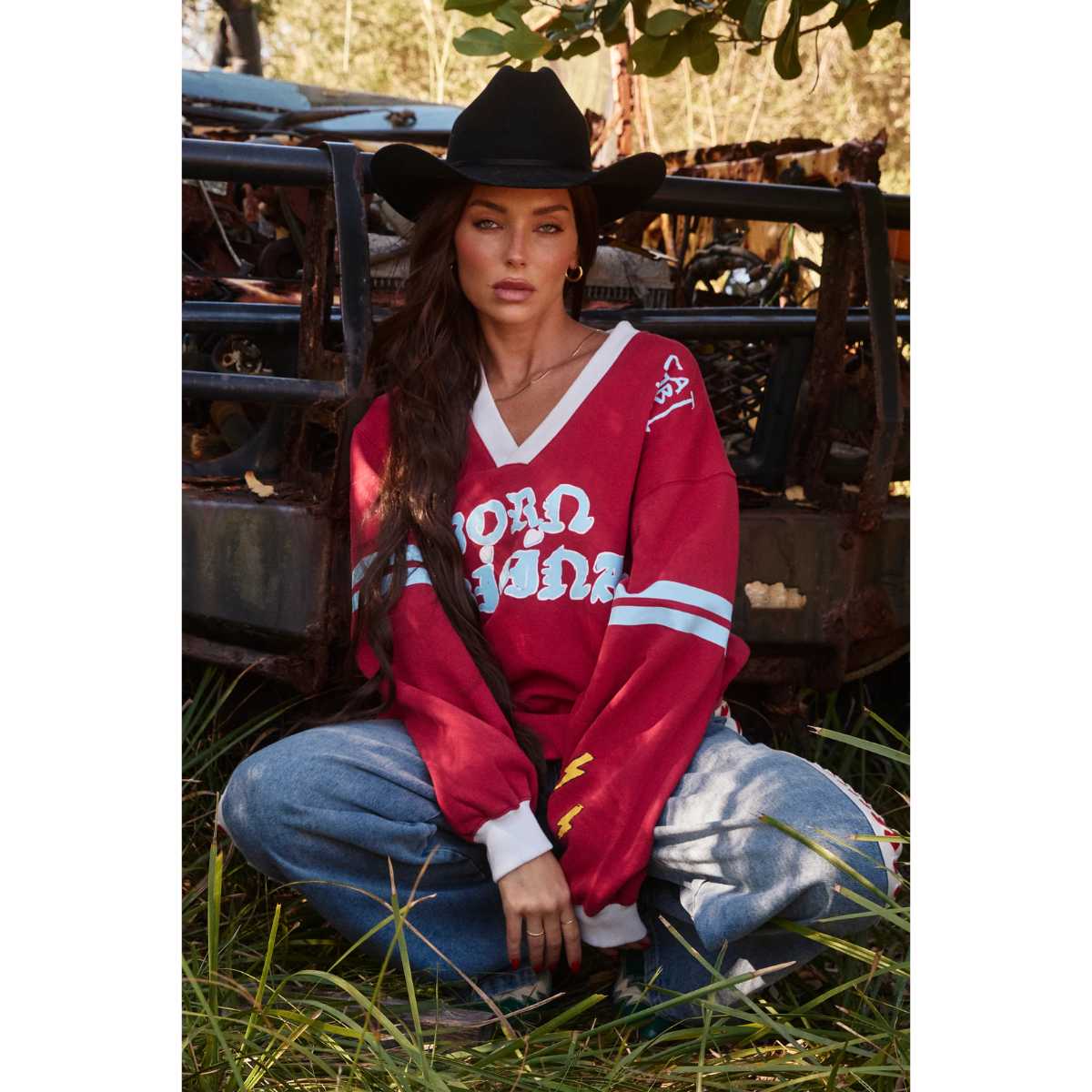 Sabbi The Born Original V Neck Crew - Maroon & Sky
