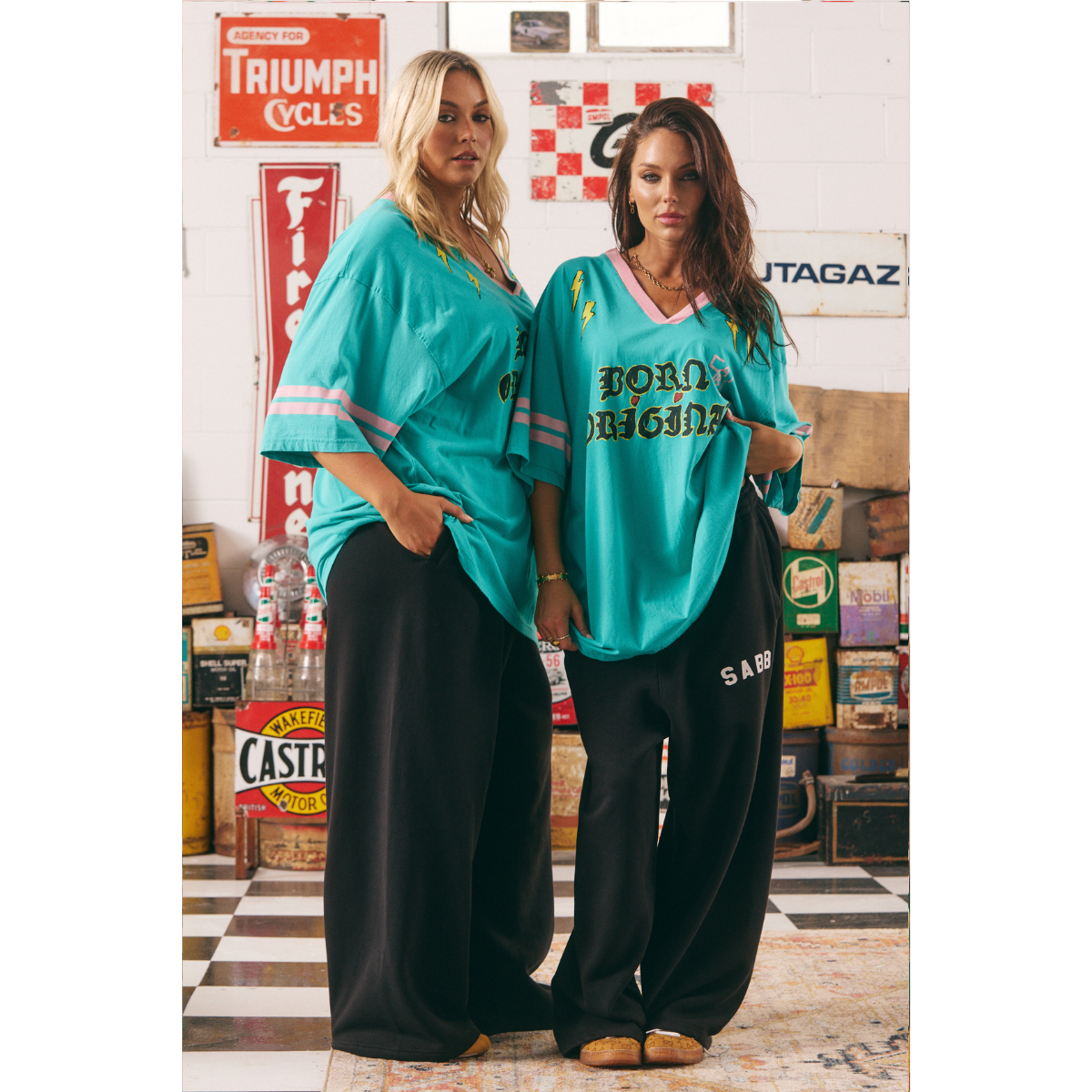 Sabbi The Very Oversized Born Original V Neck Tee - Turquoise
