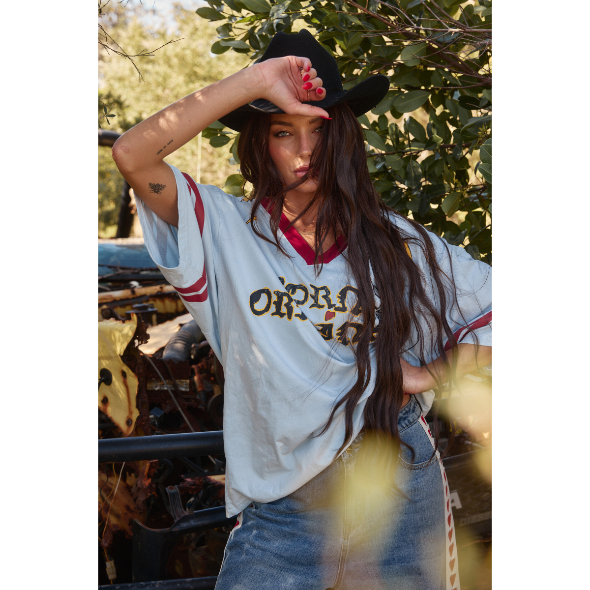 Sabbi The Very Oversized Born Original V Neck Tee - Sky Blue