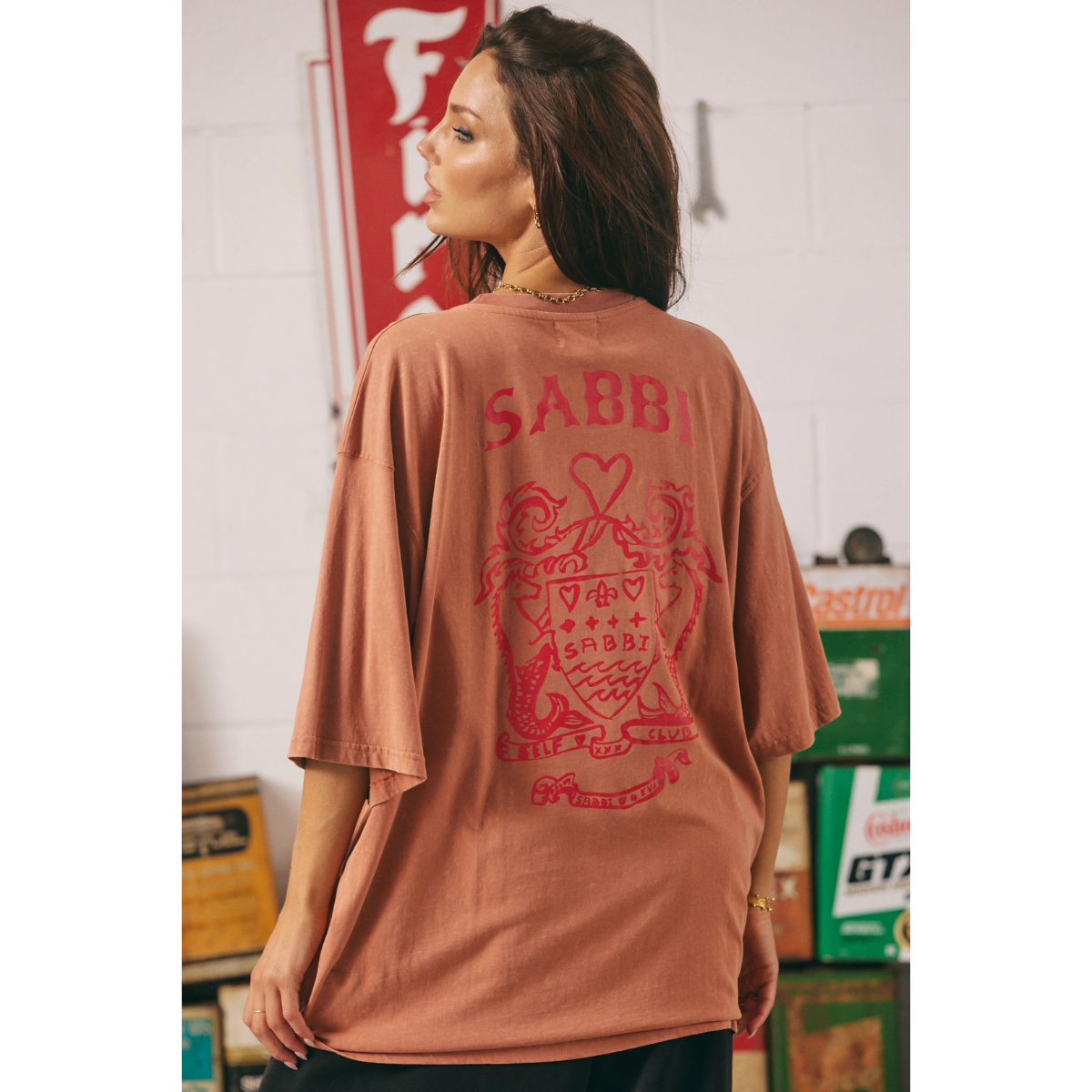 Sabbi The Very Oversized Racing Badge Tee - Mocha