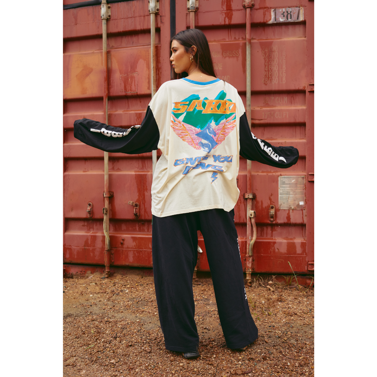 Sabbi The Long Sleeve Don't Quit Your Day Dream T-Shirt - Cream