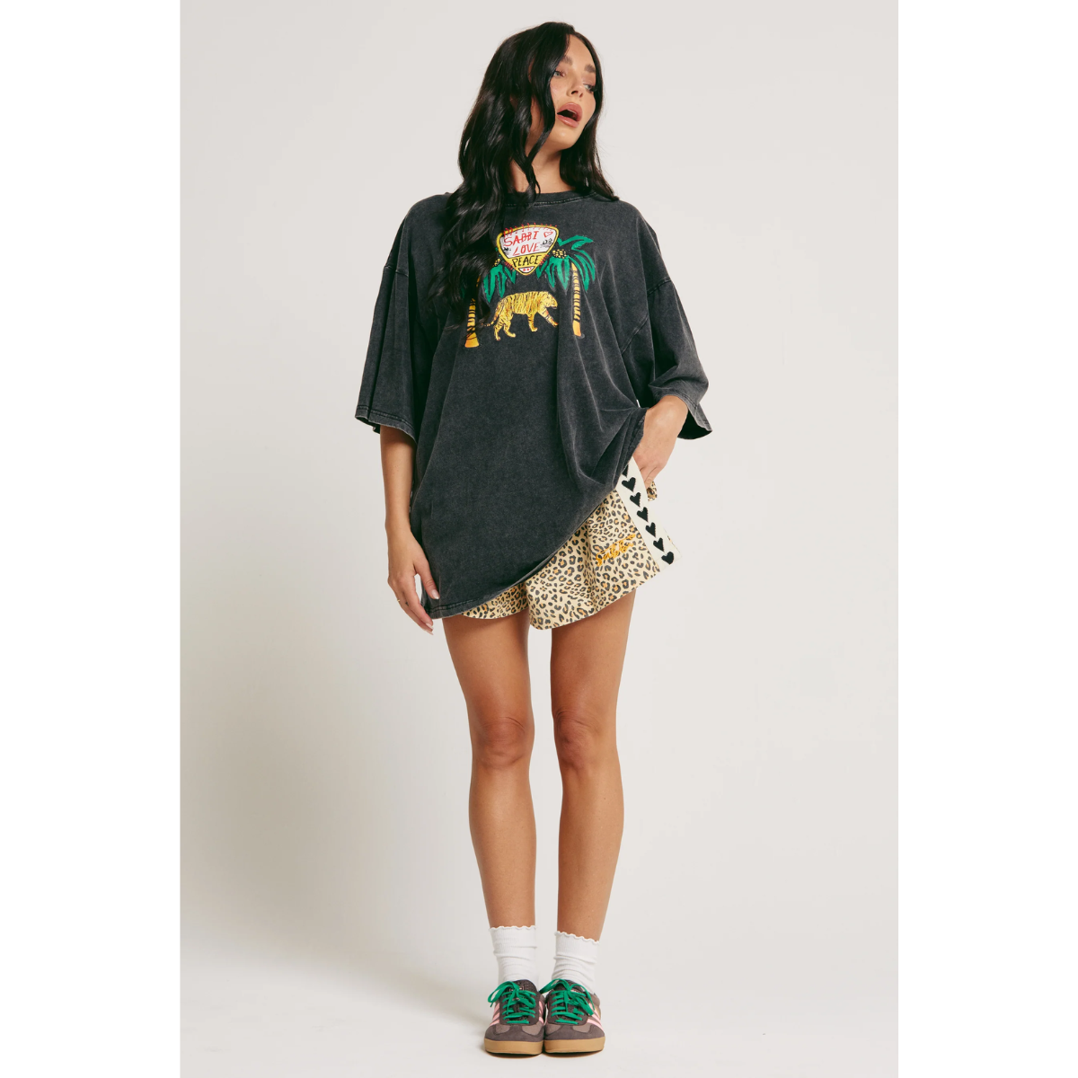 Sabbi Elephant Safari Tee - Washed Black