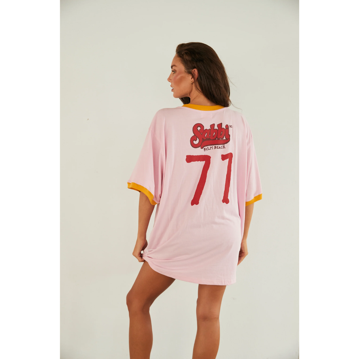 Sabbi the Very Oversized Overthinker Tee - Pink