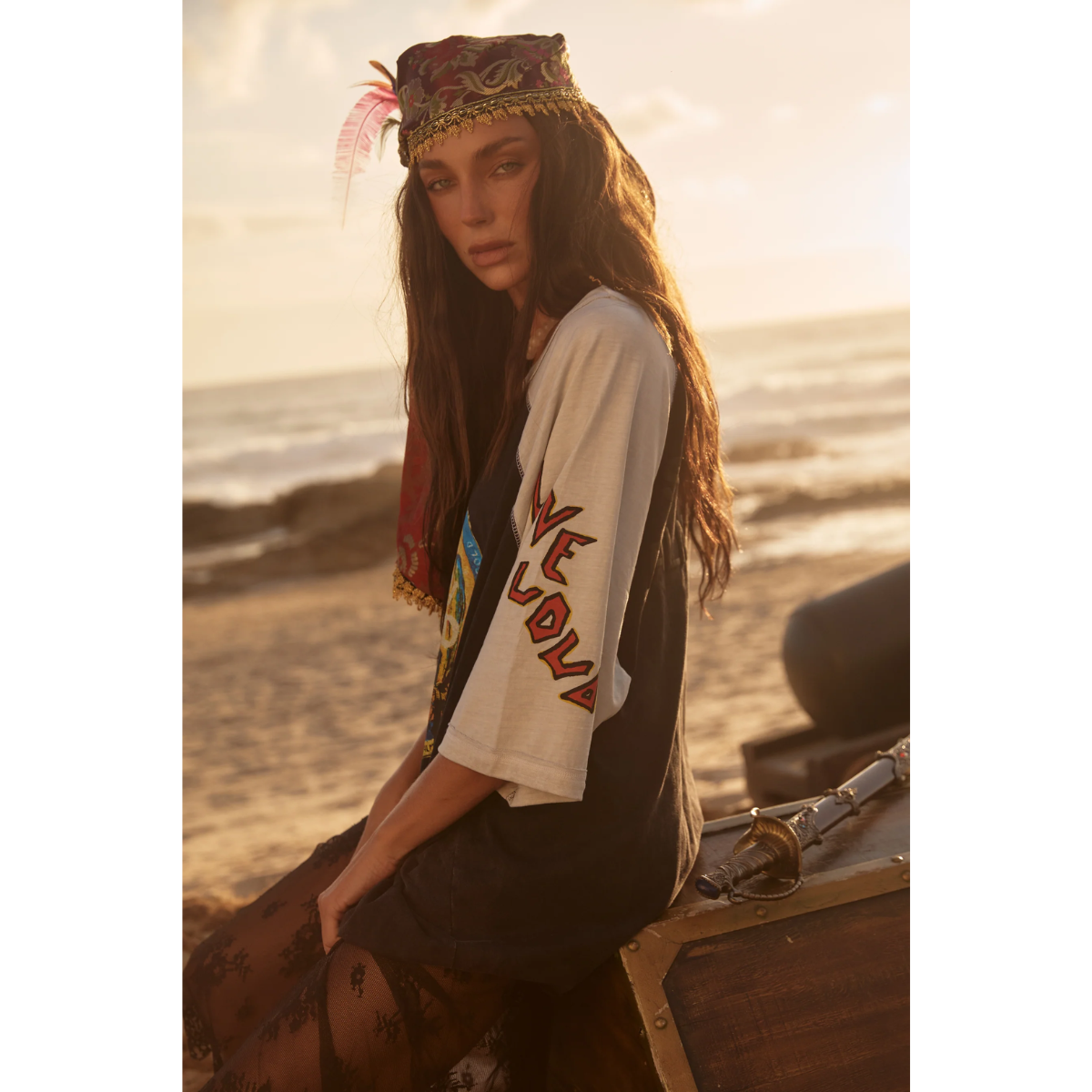 Sabbi The Stay Wild Raglan Tee