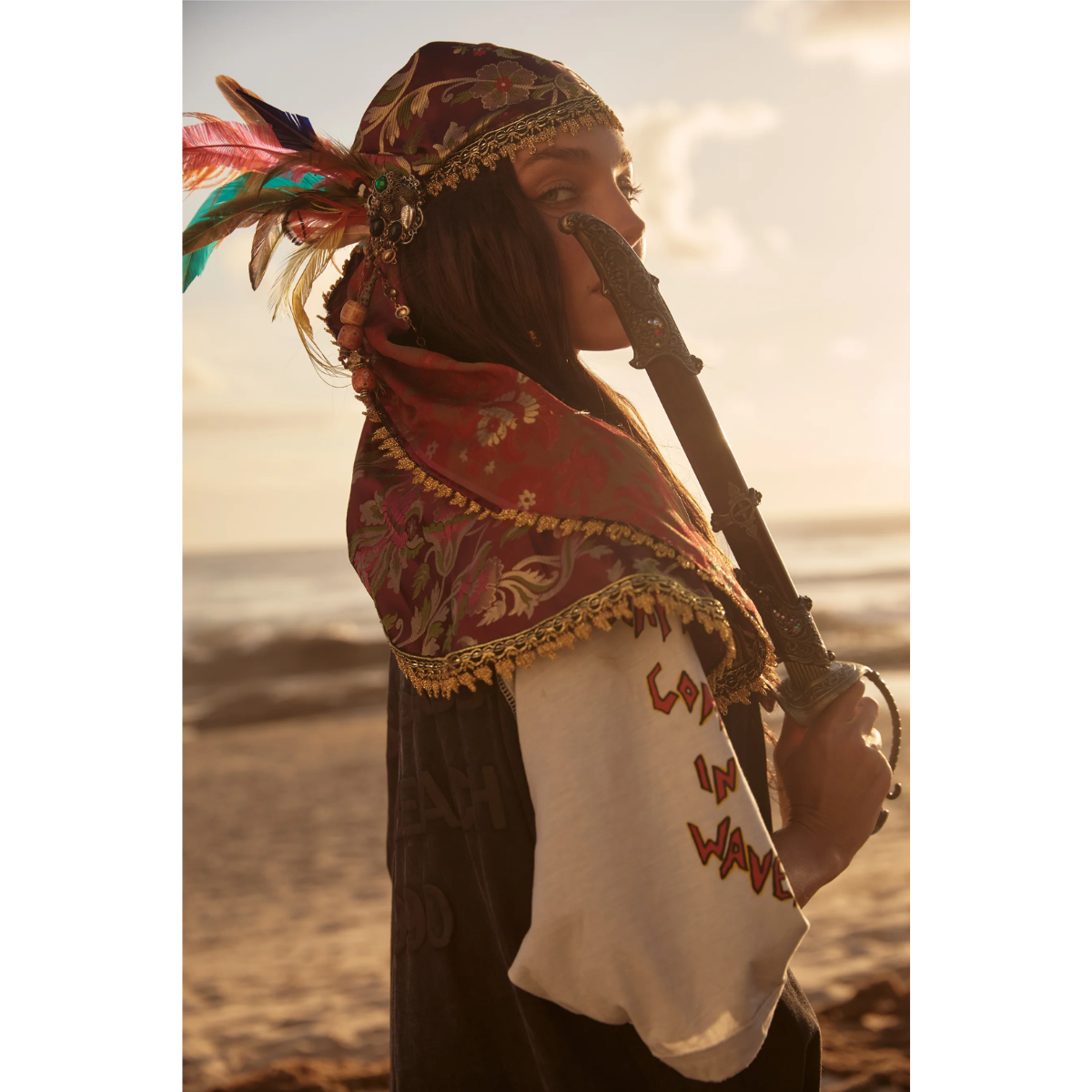 Sabbi The Stay Wild Raglan Tee