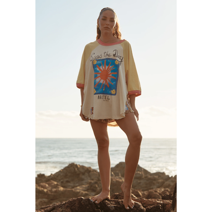 Sabbi Seas The Day Raglan Tee - Mustard