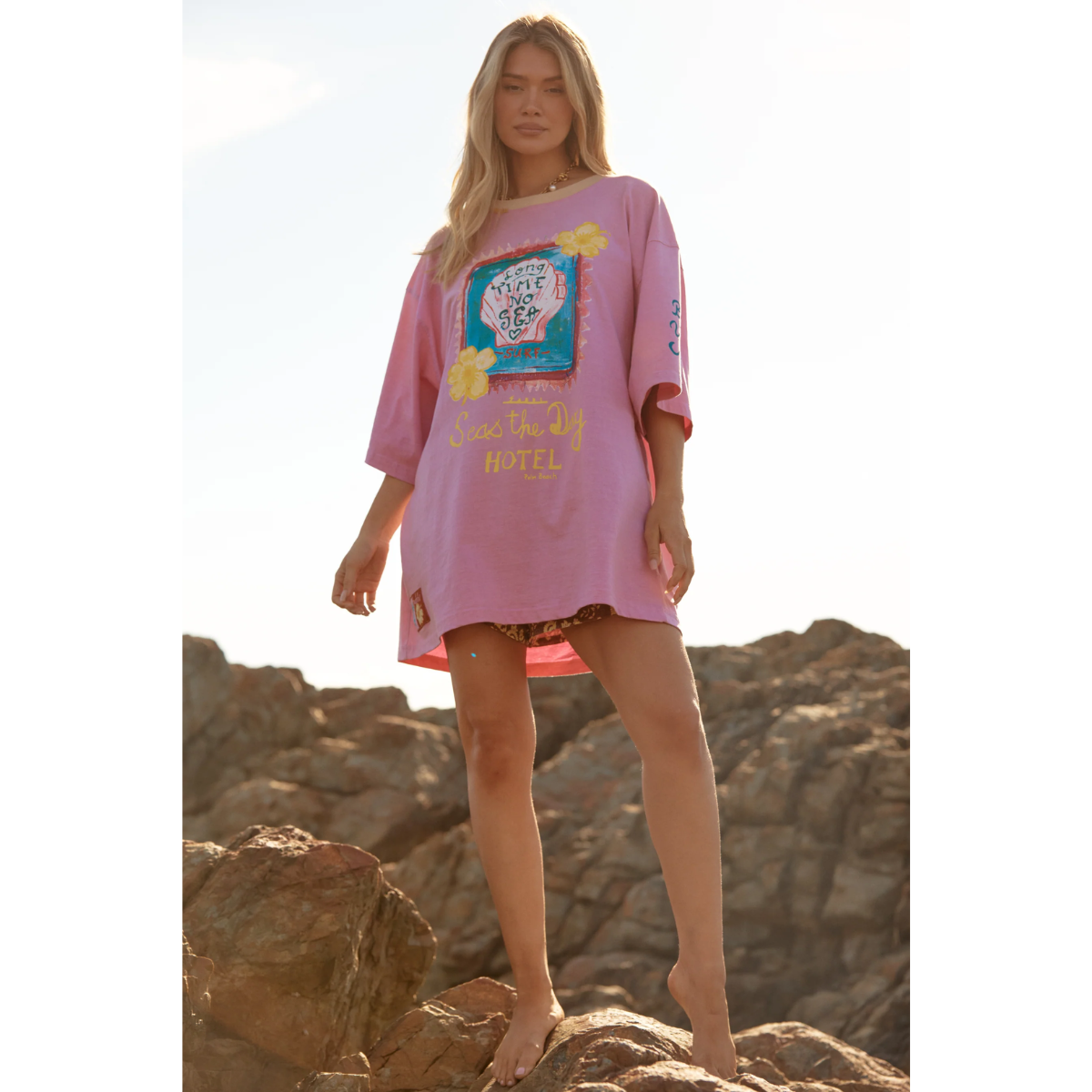 Sabbi The Seas The Day Hotel Tee - Musk Pink
