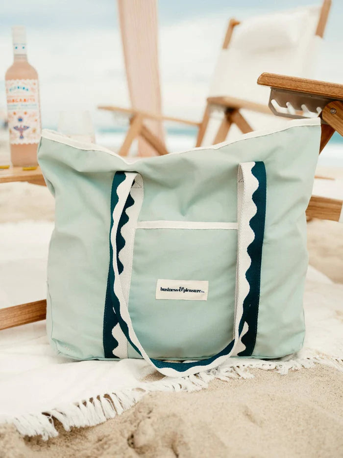 Business & Pleasure the Beach Bag